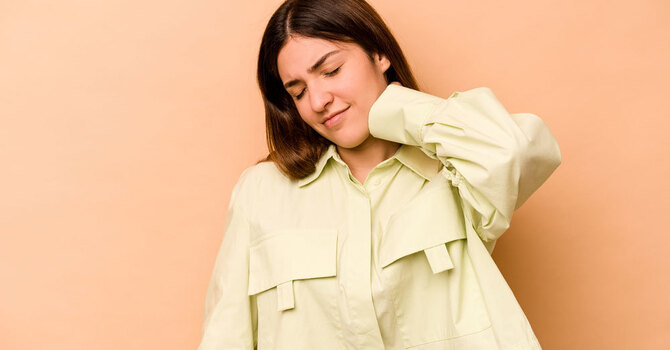 How Chiropractic Can Relieve Your Neck Pain Fast image